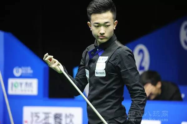 样的中场大 样的中场大