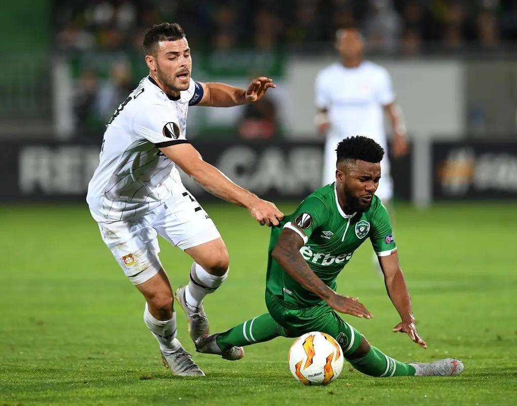 反应把球权 反应把球权